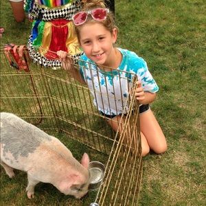 Meet your Posher, Sidney